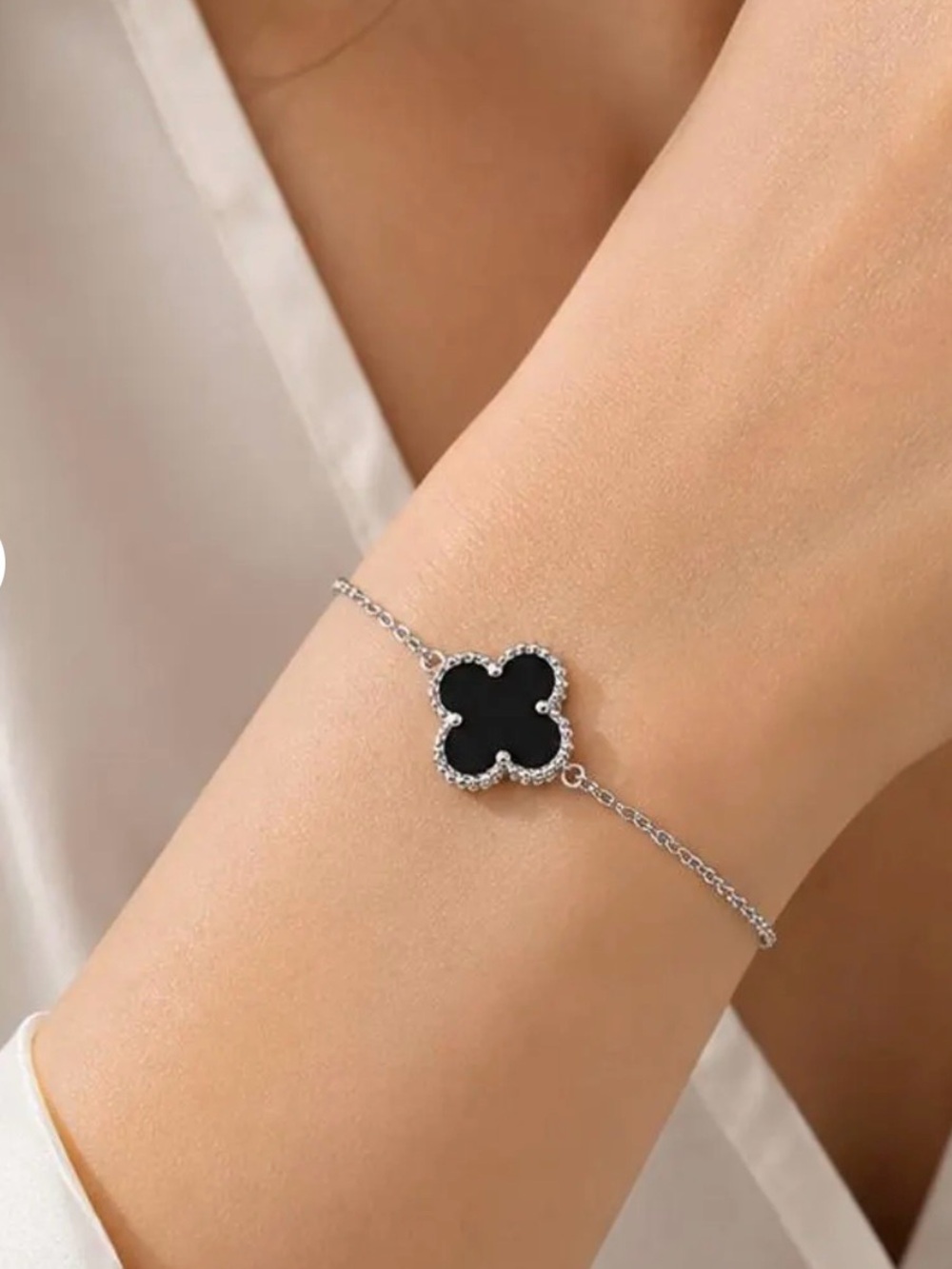 Small Motif Clover Silver Bracelet
